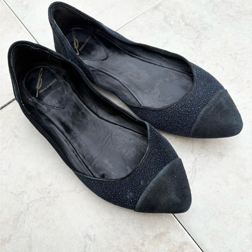 Brian Atwood BF Avignon Flats navy suede pointed toe flaws size 7.5